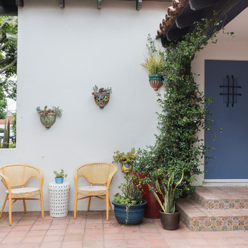 Houzz Tour: A Colorful L.A. Home Designed Among Friends