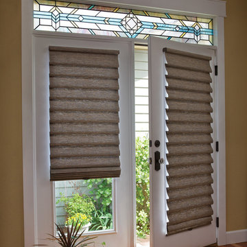 Hunter Douglas Vignette® Modern Roman Shades