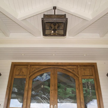 Imperial Entry Ceiling Light