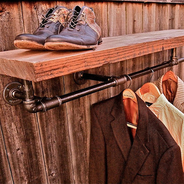 Industrial Coat Rack With Pipes