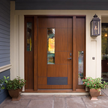 Lake Michigan Retreat - Front Door