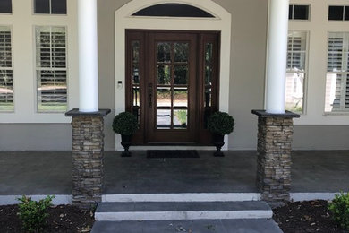 Elegant entryway photo in Jacksonville