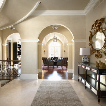 Merilane Avenue Residence 2 Foyer