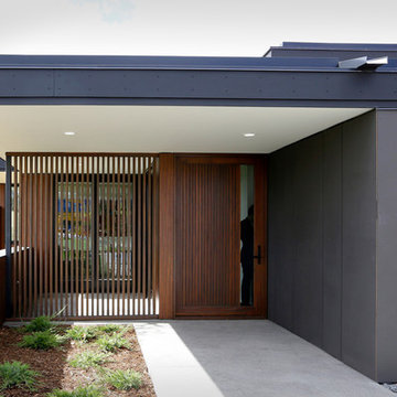 Mhouse by Surface and Panel