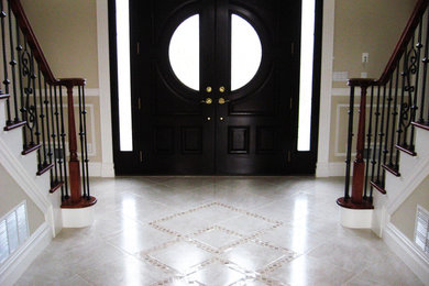 Inspiration for a classic entrance in New York.