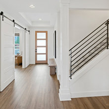 Front Hall/Stairs