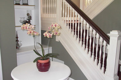 Example of a country entryway design in Baltimore