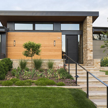 Modern Golf Course Home