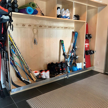 Modern Ski Chalet is meant to be played in