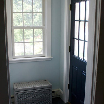 Mudroom/Powder Room