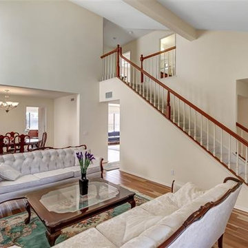 Open (Houzz) House in Mira Mesa! Peaceful retreat with Canyon views!!