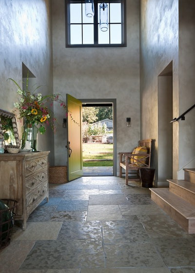 Transitional Entrance by Stoner Architects