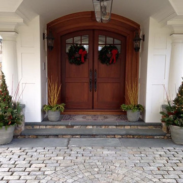 Outdoor Holiday Decor Services