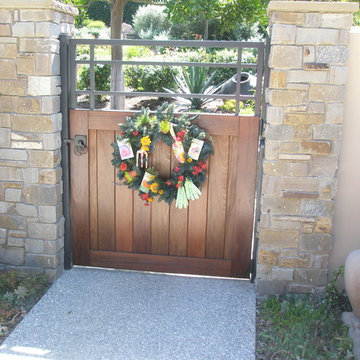 Rancho Santa Fe Ipe Entry Gate with Asian Gate Hardware