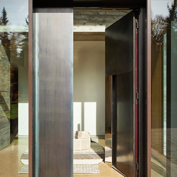Riverbend Residence