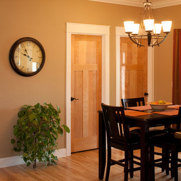 Rogue Valley Entry Doors - Decorative interior panel doors for your home