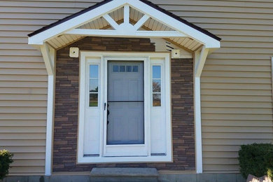 This is an example of a traditional entrance in Detroit.