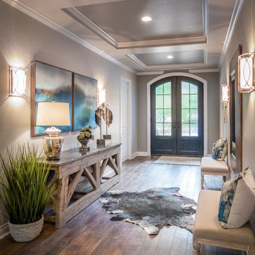 Rustic and Traditional Entryway