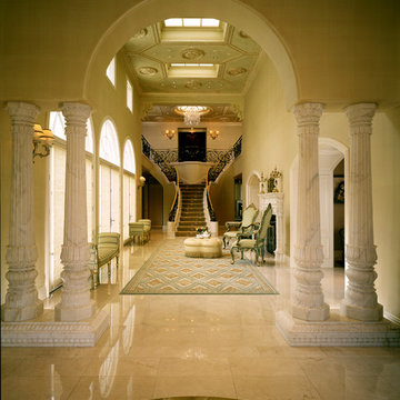 Saratoga Italian Palazzo Entry