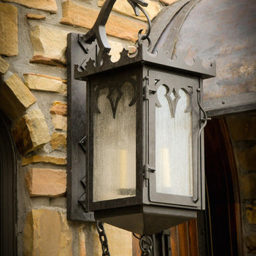 Schriver Lane - Porch Lanterns