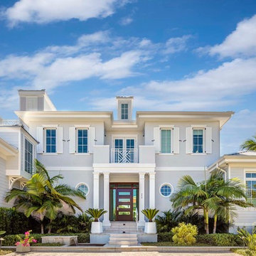 Sophisticated Island Style home with Contemporary Interiors on Longboat Key