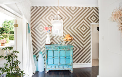 5 Things to Know Before Adding Wallpaper to Your Room