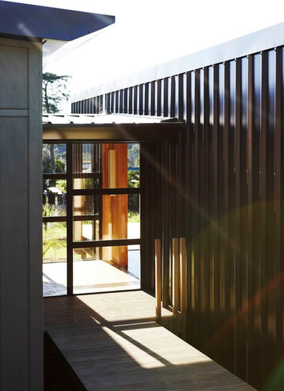 Contemporary Entry by Strachan Group Architects