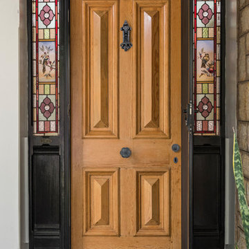 Traditional 'Cricket Bat' panel door with Tradco Door Furniture