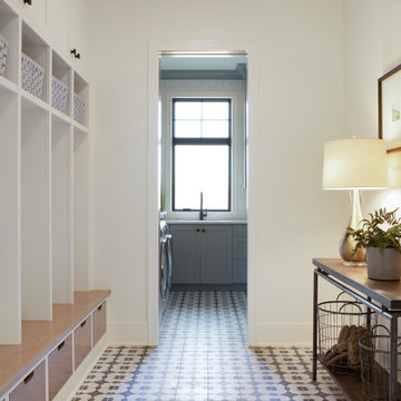 Transitional Farmhouse | Rosemount, MN