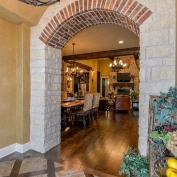Tuscan entry