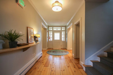 Example of an entryway design in Portland Maine