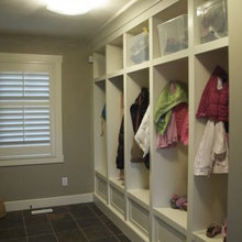 First floor entry, mudroom and powder room