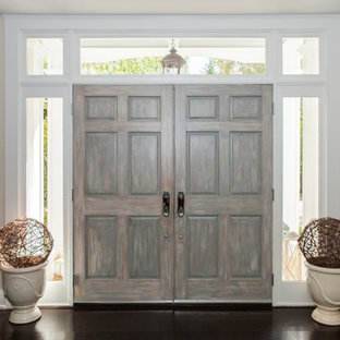 Villanova, PA : Center Hall Front Doors