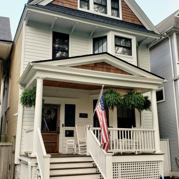 Vintage Charmer Home, on Hermitage, Chicago, IL