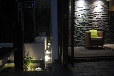 This is an example of a contemporary entrance in Brisbane.