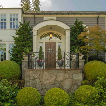 West Hills Georgian-Style Estate