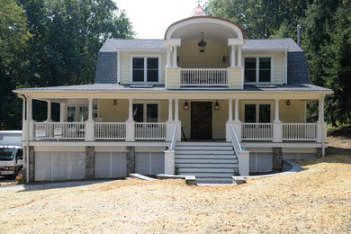 Entryway - huge country entryway idea in Philadelphia