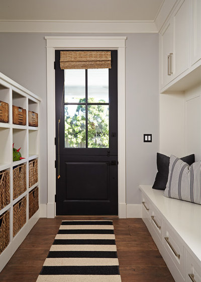 Transitional Entry by Brooke Wagner Design