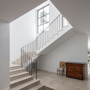 Casa entre Alcornoques