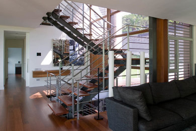 Foto de escalera contemporánea de tamaño medio