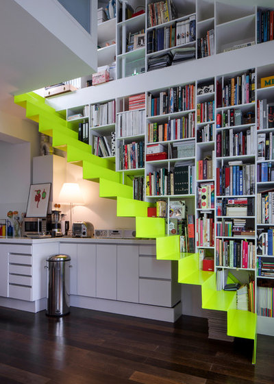 Contemporary Staircase by Charlotte LARDEYRET architecte DPLG
