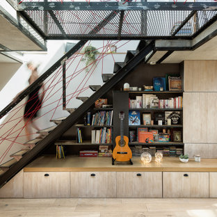Idée de décoration pour un escalier urbain.