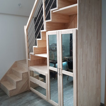 Escalier avec rangements (placards et marches-tiroirs)