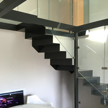 Escalier Wave acier laqué / Lacquered steel stairs Wave (2)