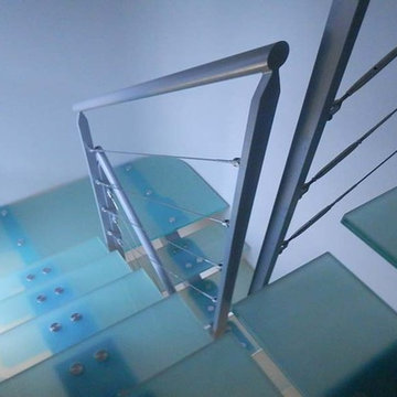 Escaliers et gardes-corps métalliques