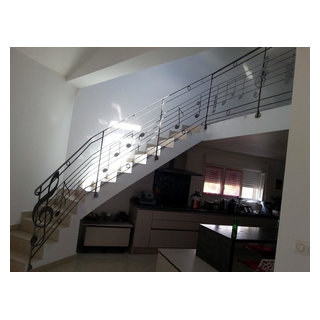 Garde Corps / Rambarde / Balcon - Contemporary - Staircase - Toulouse - by  Fer et Pierre | Houzz