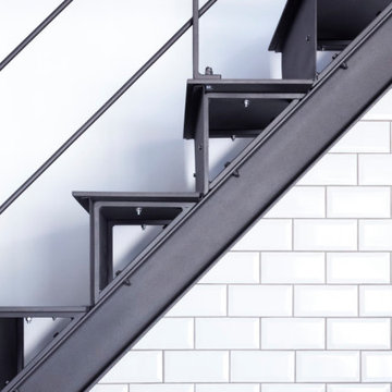 Installation d'un escalier au style industriel