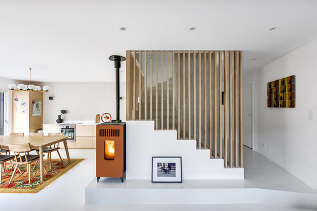 Contemporain Escalier by Transition Interior Design