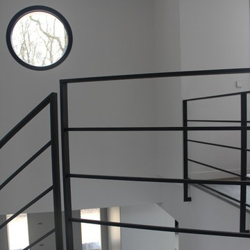 Rampe d'escalier sur mesure en acier Maison contemporaine  380 M²