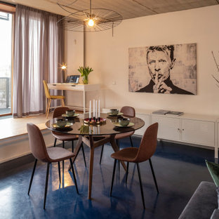 Mittelgroßes Industrial Esszimmer in Berlin
